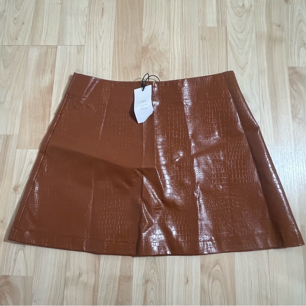 Cider Brown Croc-Embossed Mini Skirt New With‎ Tags Size Medijm